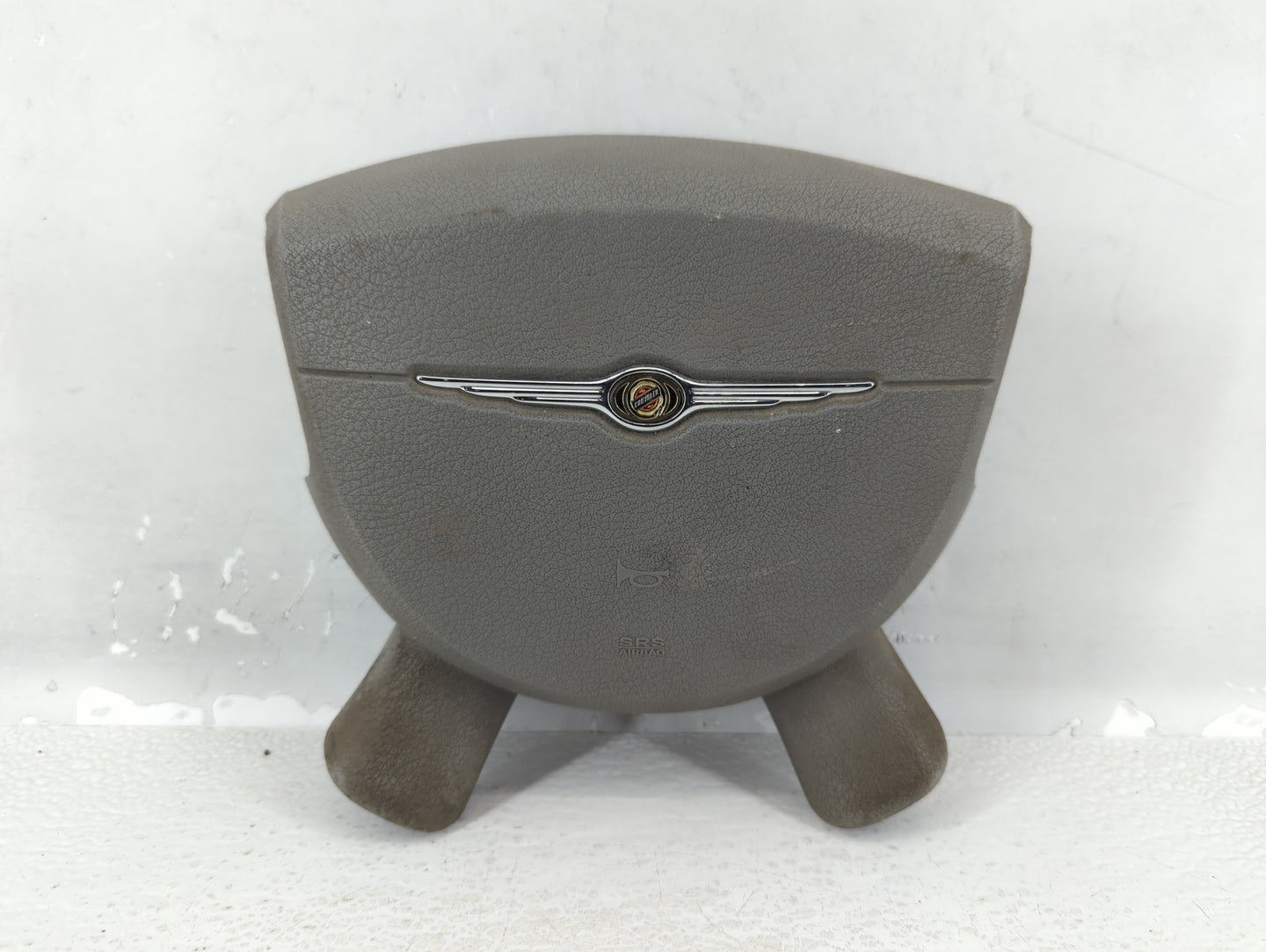 2007-2009 Chrysler Aspen Air Bag Driver Left Steering Wheel Mounted P/N:34220229A Fits Fits 2007 2008 2009 OEM Used Auto Par