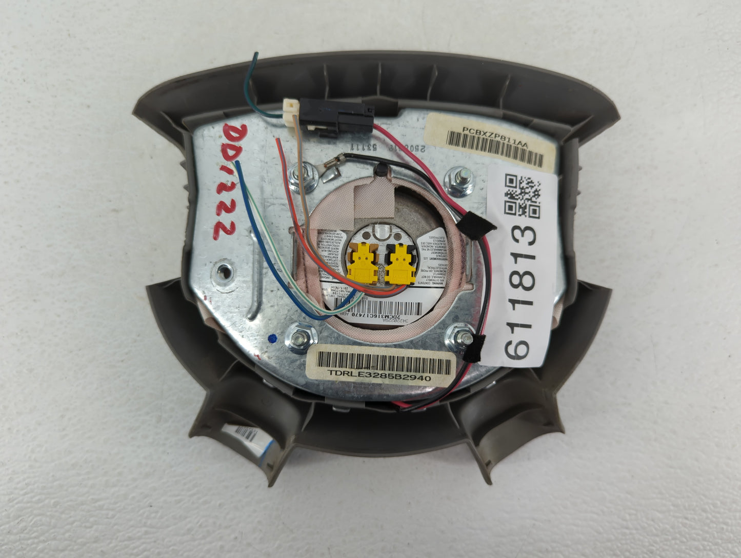 2007-2009 Chrysler Aspen Air Bag Driver Left Steering Wheel Mounted P/N:34220229A Fits Fits 2007 2008 2009 OEM Used Auto Par