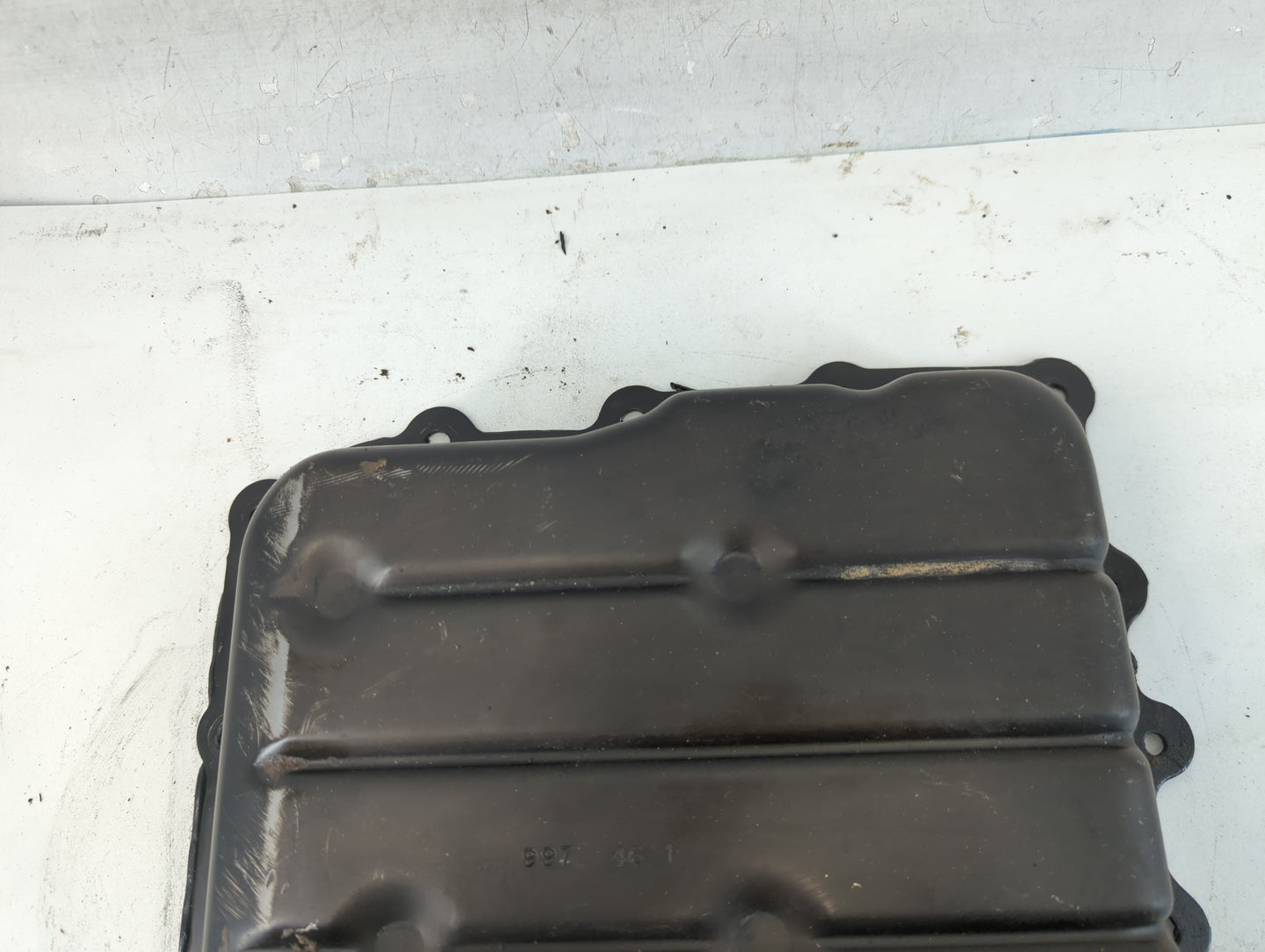2007-2009 Chrysler Aspen Engine Oil Pan Fits Fits 2004 2005 2006 2007 2008 2009 OEM Used Auto Parts - Oemusedautoparts1.com