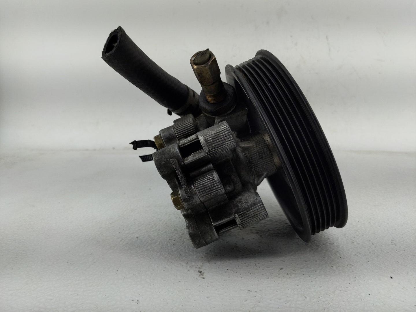 2005-2008 Chrysler Pacifica Power Steering Column Pump Oem - Oemusedautoparts1.com