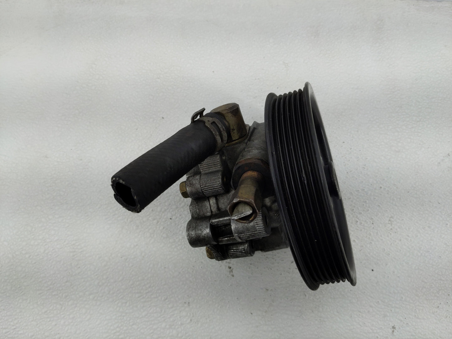 2005-2008 Chrysler Pacifica Power Steering Column Pump Oem - Oemusedautoparts1.com