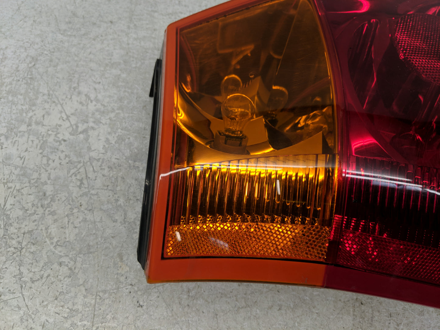 2008 Chrysler Pacifica Tail Light Assembly Driver Left OEM Fits OEM Used Auto Parts - Oemusedautoparts1.com
