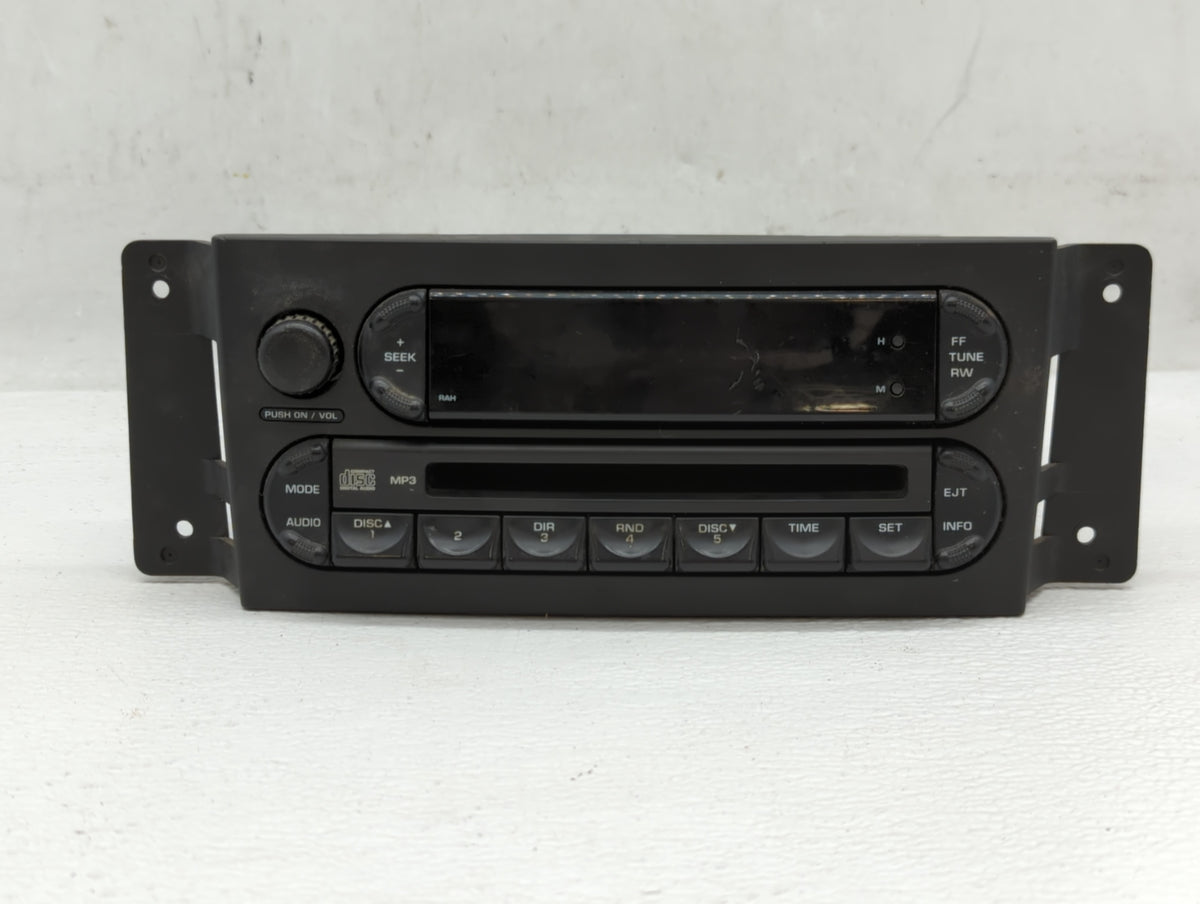 2004-2008 Chrysler Pacifica Am Fm Cd Player Radio Receiver 596264 - Oemusedautoparts1.com