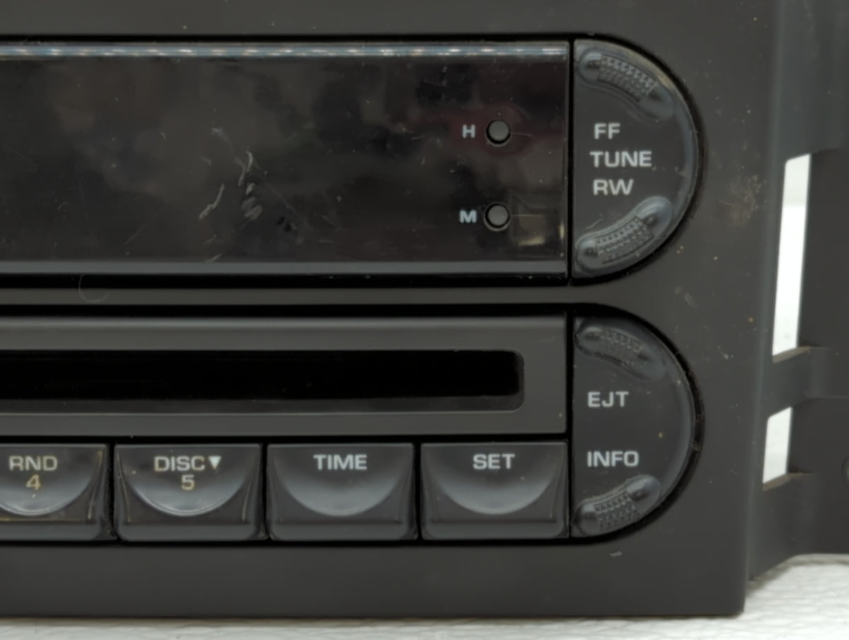 2004-2008 Chrysler Pacifica Am Fm Cd Player Radio Receiver 596264 - Oemusedautoparts1.com