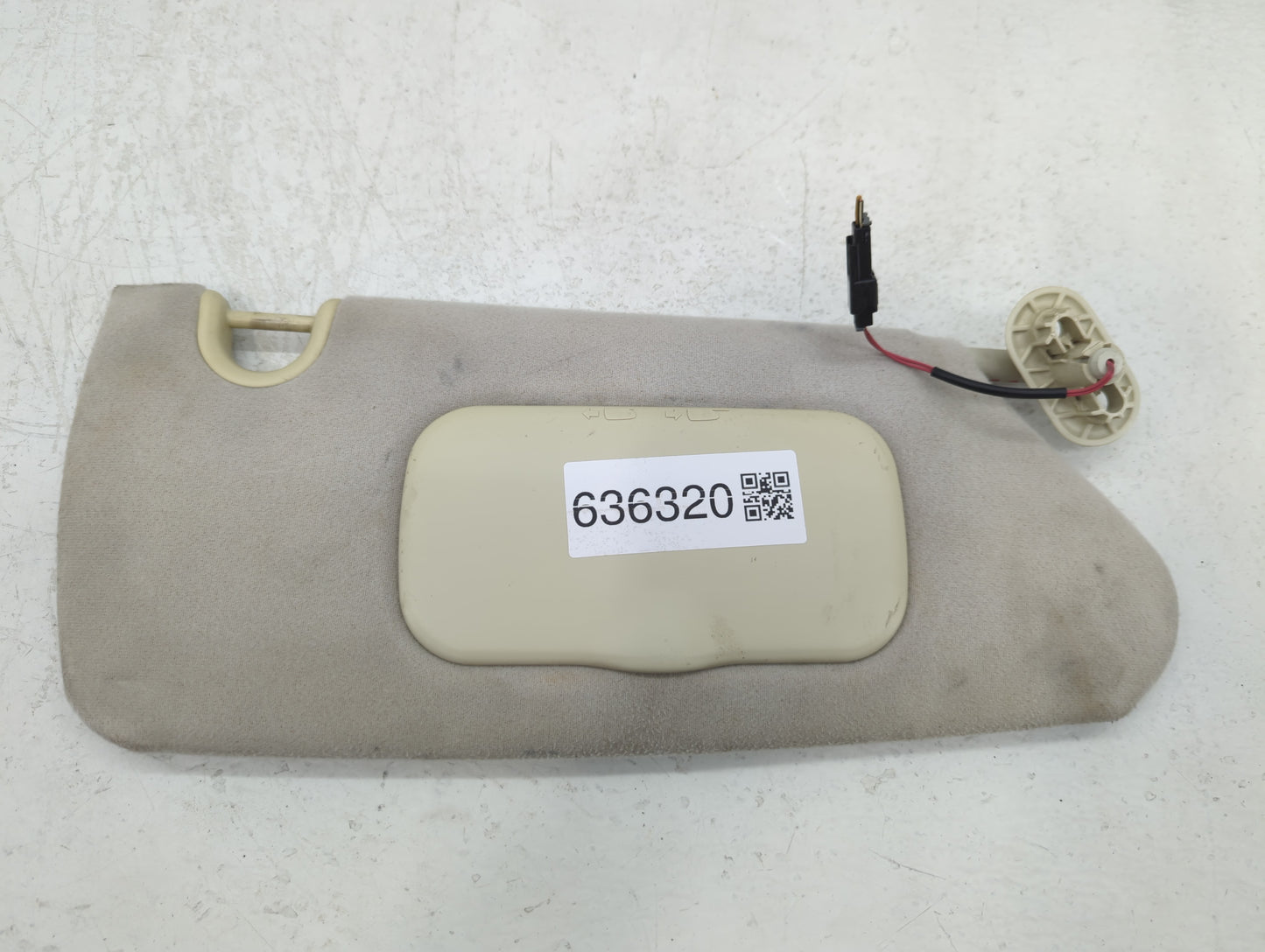 2008 Chrysler Pacifica Sun Visor Shade Replacement Passenger Right Mirror Fits OEM Used Auto Parts - Oemusedautoparts1.com