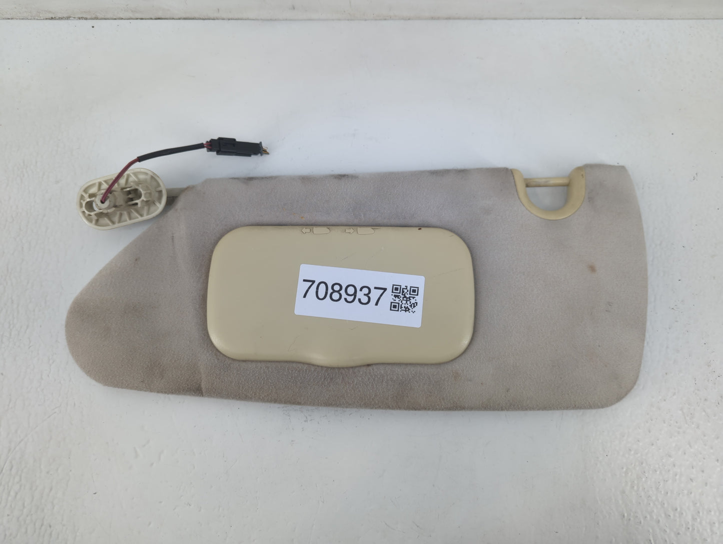 2008 Chrysler Pacifica Sun Visor Shade Replacement Driver Left Mirror Fits OEM Used Auto Parts - Oemusedautoparts1.com