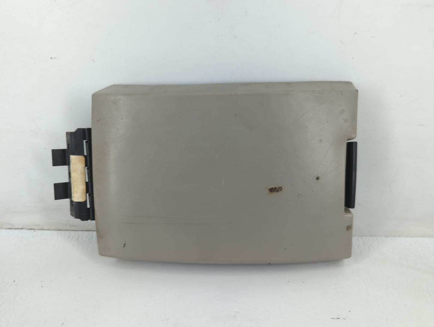 2008 Chrysler Pacifica Center Console Armrest Cover Lid Fits OEM Used Auto Parts - Oemusedautoparts1.com