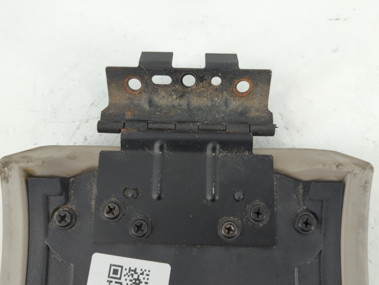 2008 Chrysler Pacifica Center Console Armrest Cover Lid Fits OEM Used Auto Parts - Oemusedautoparts1.com