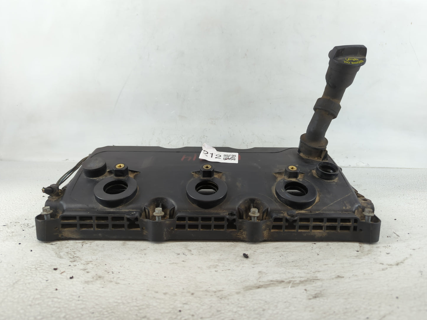 2008 Chrysler Pacifica Driver Left Cylinder Head Valve Cover Fits OEM Used Auto Parts - Oemusedautoparts1.com