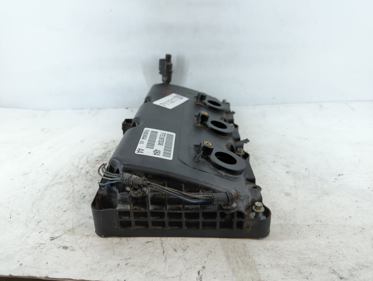 2008 Chrysler Pacifica Driver Left Cylinder Head Valve Cover P/N:P04892484AA Fits OEM Used Auto Parts - Oemusedautoparts1.co