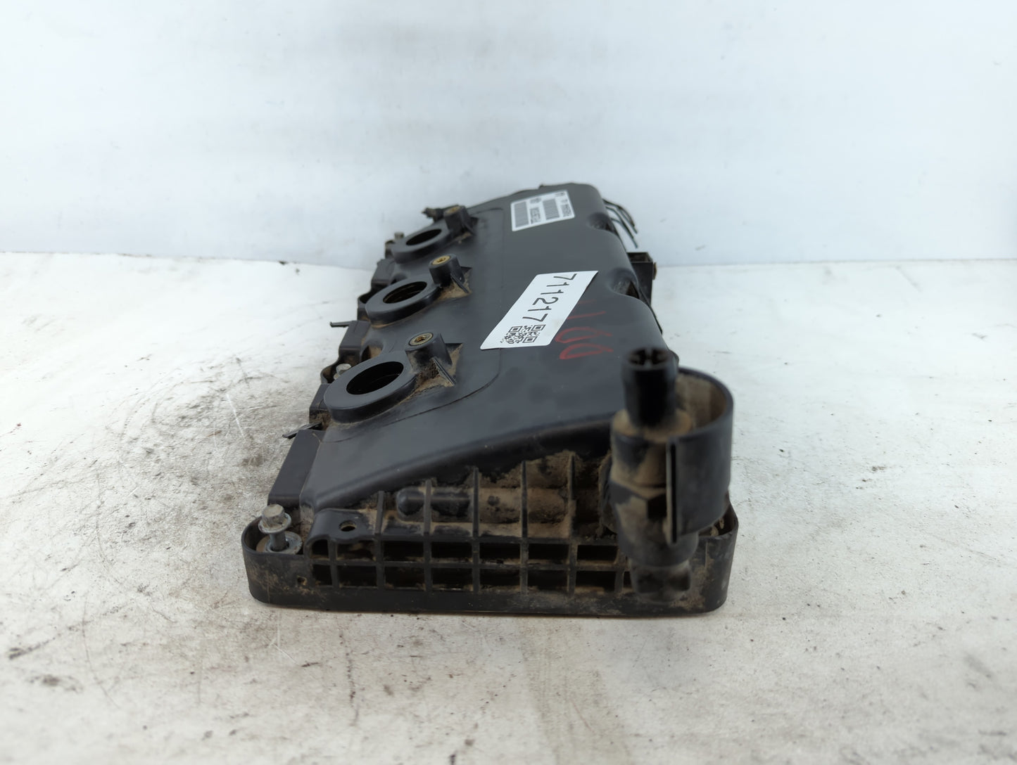 2008 Chrysler Pacifica Driver Left Cylinder Head Valve Cover P/N:P04892484AA Fits OEM Used Auto Parts - Oemusedautoparts1.co