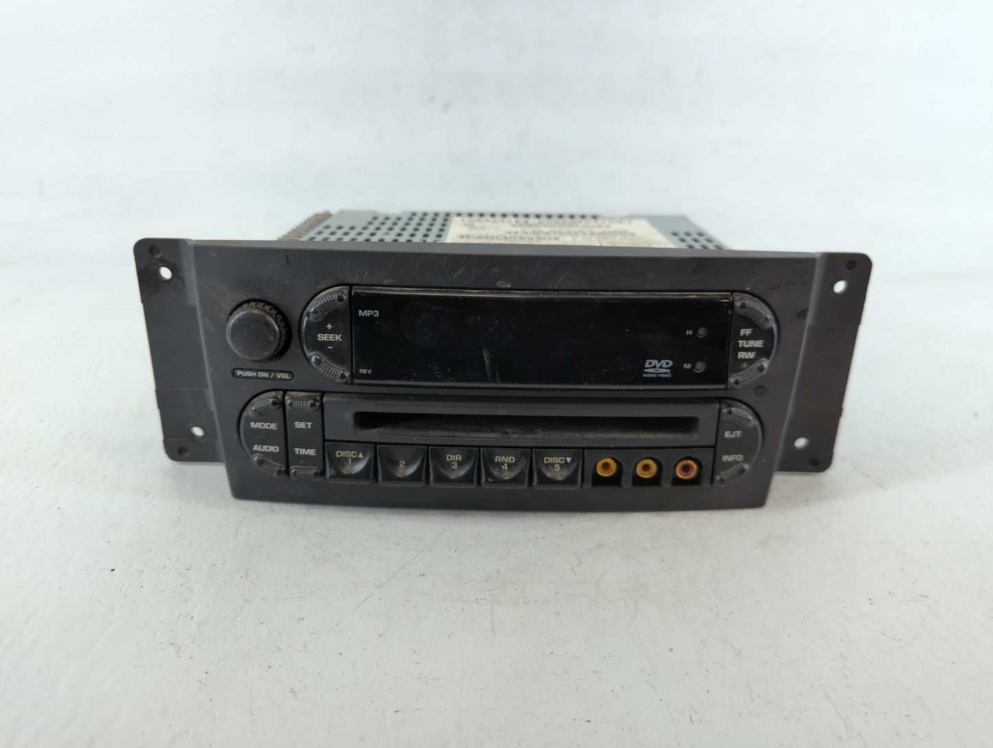 2007-2008 Chrysler Pacifica Am Fm Cd Player Radio Receiver - Oemusedautoparts1.com