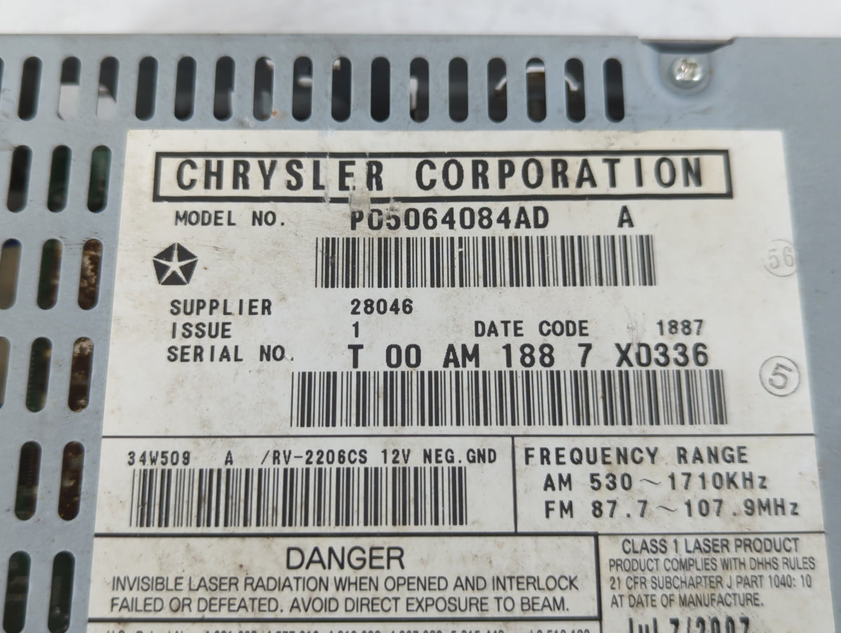 2007-2008 Chrysler Pacifica Am Fm Cd Player Radio Receiver 738052 - Oemusedautoparts1.com