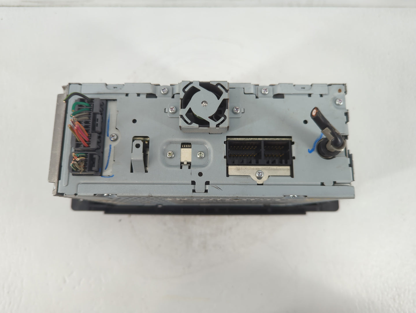 2007-2008 Chrysler Pacifica Radio AM FM Cd Player Receiver Replacement P/N:P05064084AD Fits Fits 2007 2008 OEM Used Auto Par
