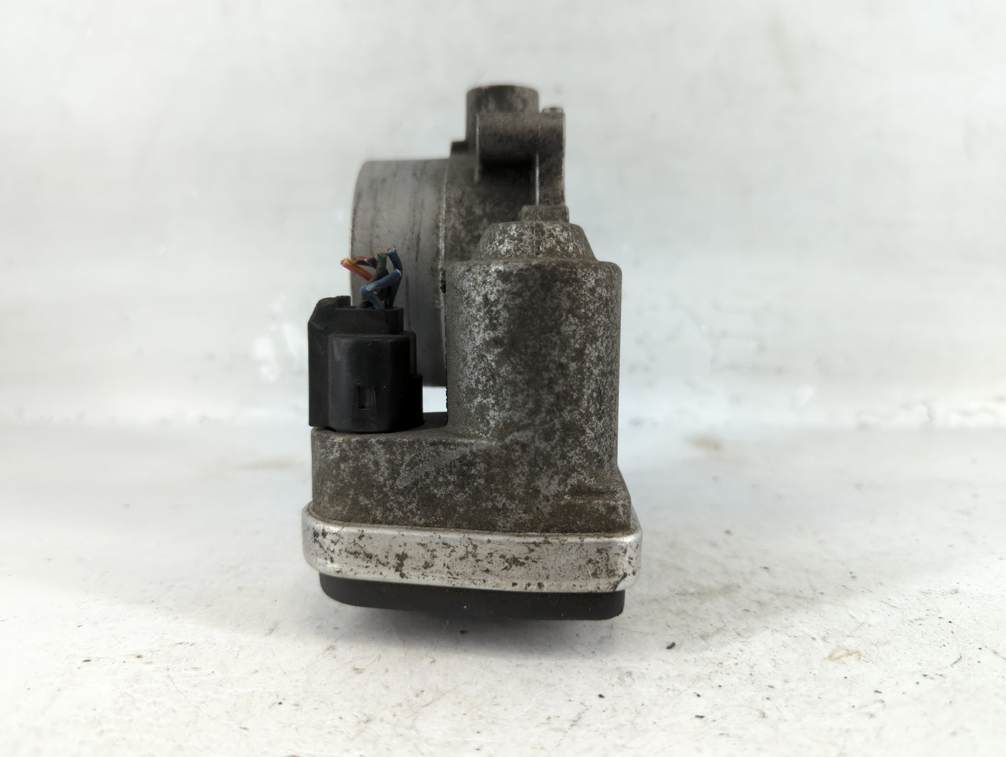 2007-2008 Chrysler Pacifica Throttle Body P/N:0486 1691 AA A2C53099253 Fits Fits 2006 2007 2008 2009 2010 2011 OEM Used Auto