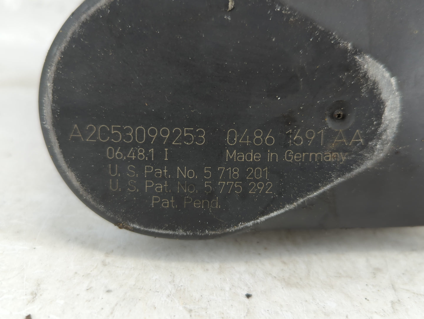 2007-2008 Chrysler Pacifica Throttle Body P/N:0486 1691 AA A2C53099253 Fits Fits 2006 2007 2008 2009 2010 2011 OEM Used Auto