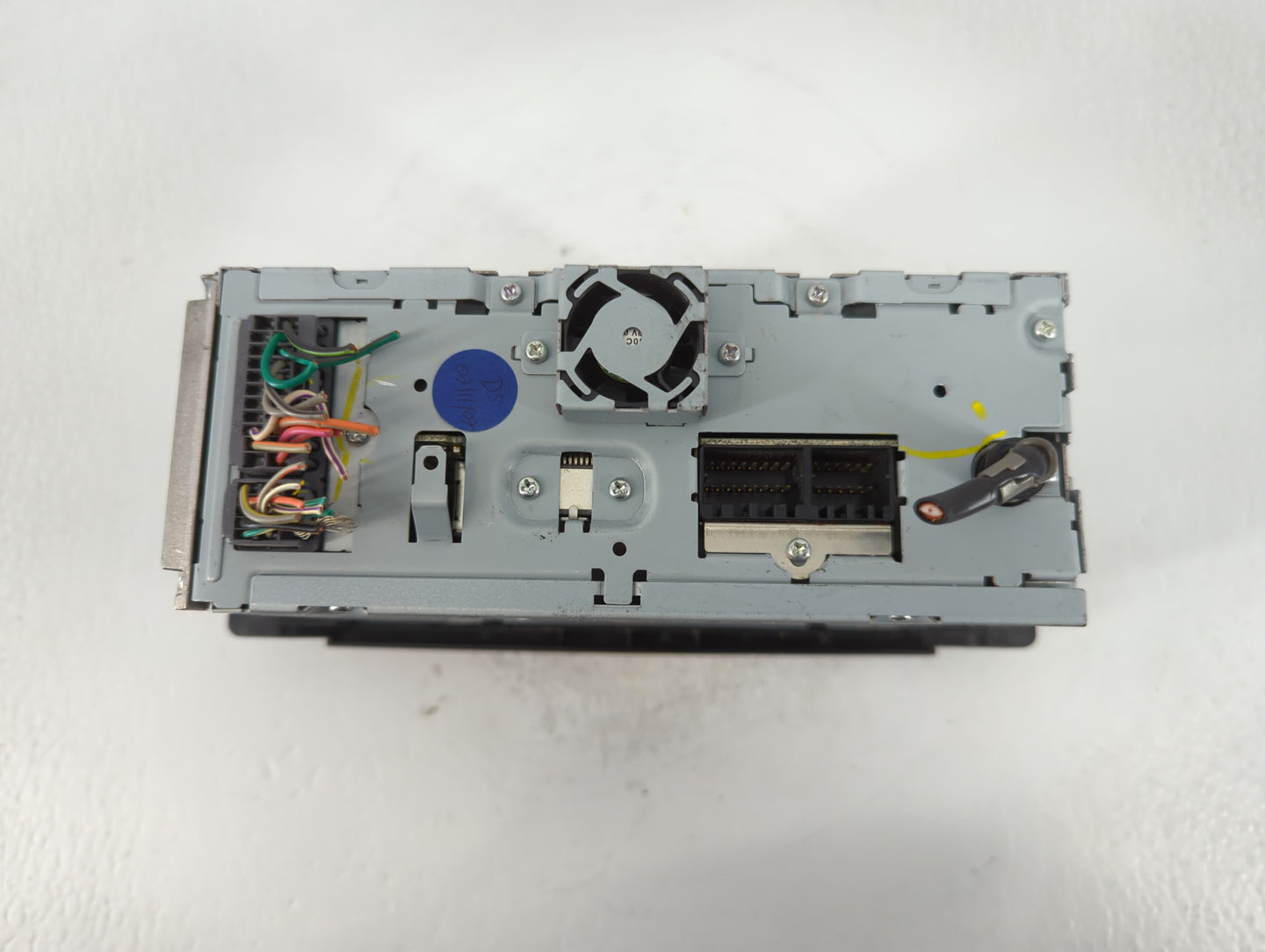2008 Chrysler Pacifica Am Fm Cd Player Radio Receiver - Oemusedautoparts1.com