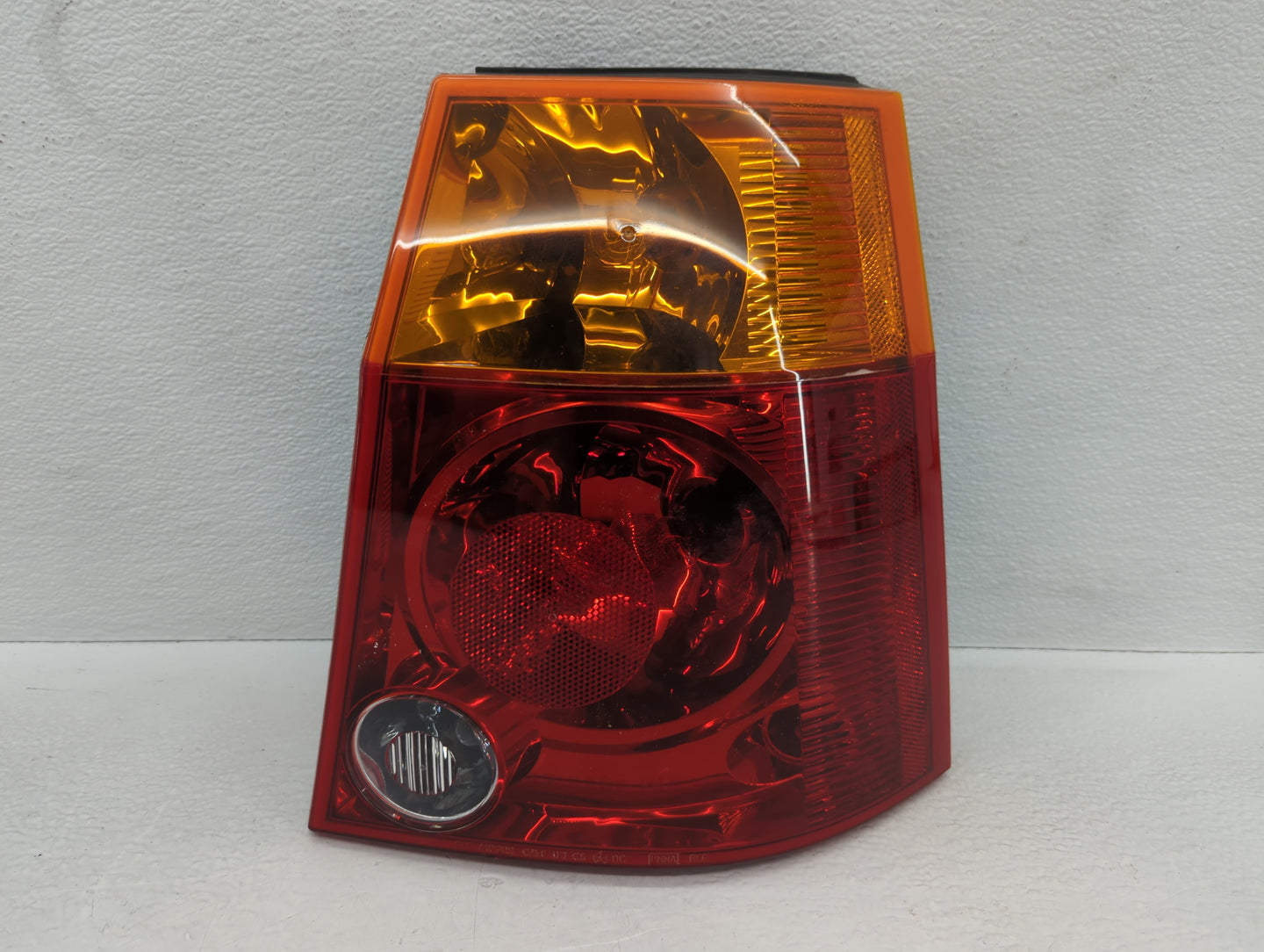 2008 Chrysler Pacifica Tail Light Assembly Passenger Right OEM P/N:TLKR-59-22 05857580AC Fits OEM Used Auto Parts - Oemuseda