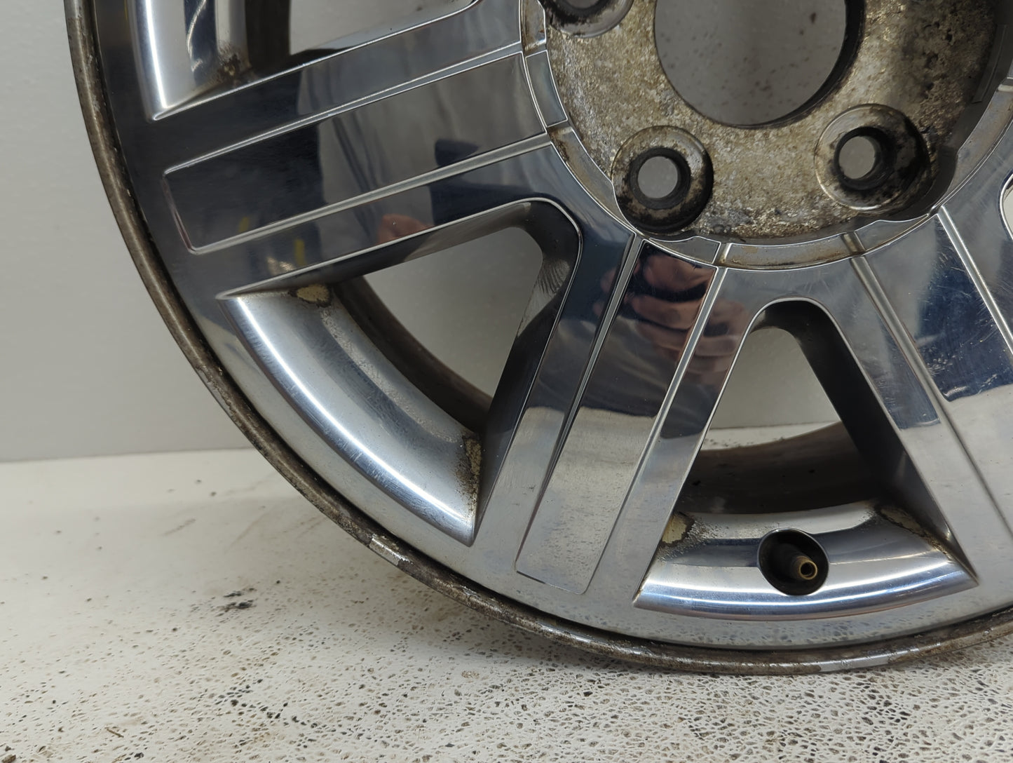 2004-2008 Chrysler Pacifica Oem Wheel Rim 900280 - Oemusedautoparts1.com