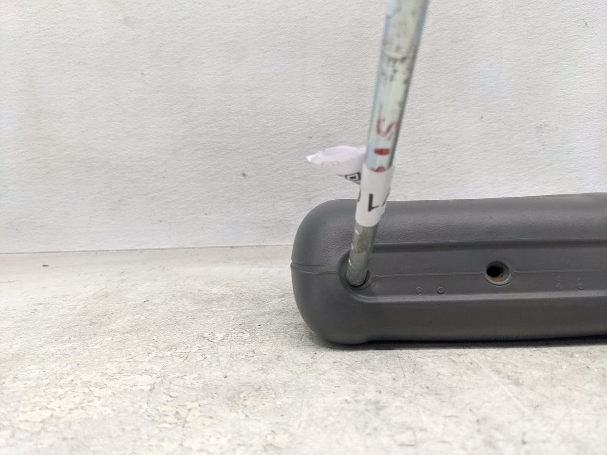 2008 Chrysler Pt Cruiser Headrest Head Rest Front Driver Passenger Seat Fits OEM Used Auto Parts - Oemusedautoparts1.com
