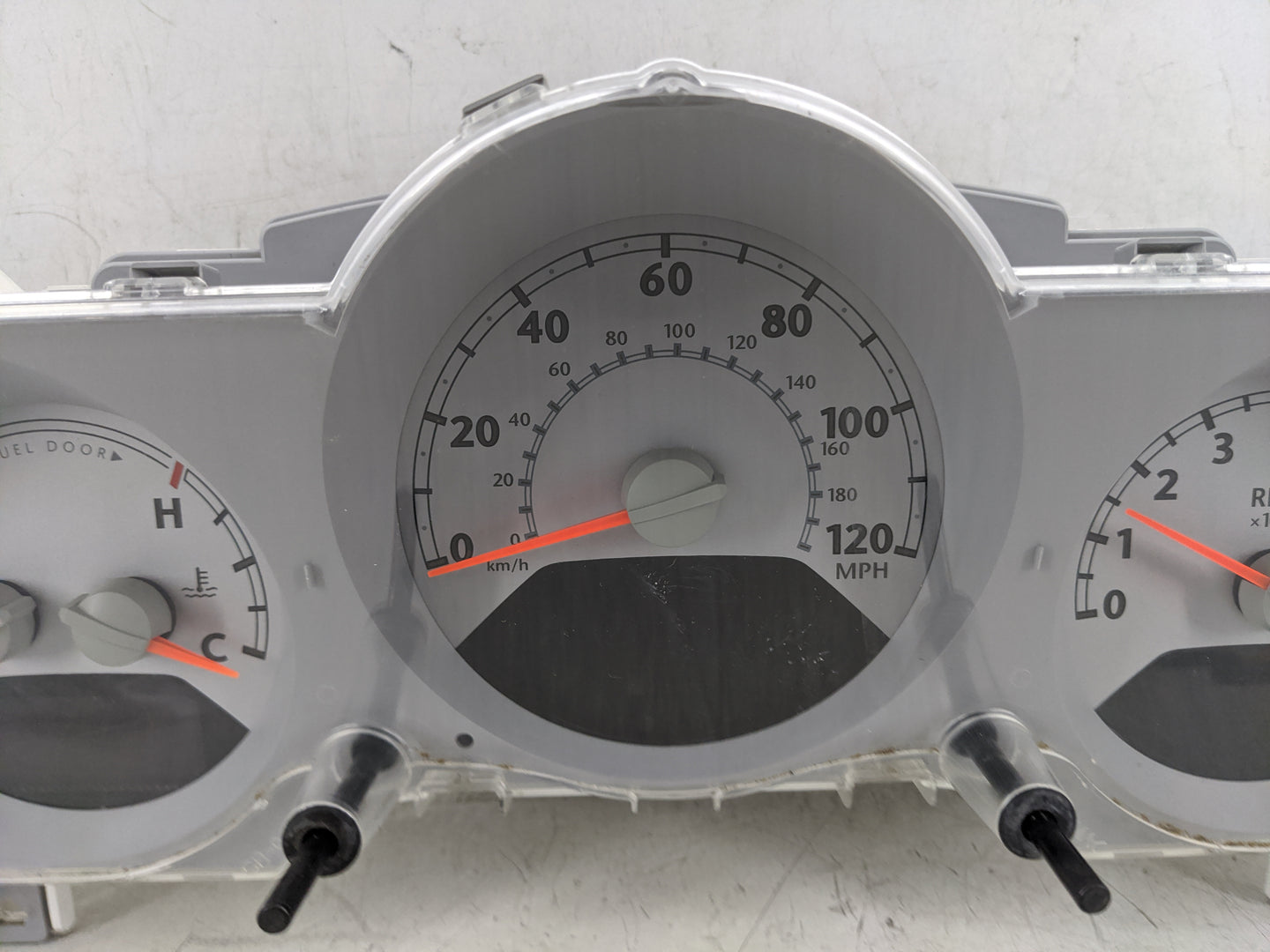 2006-2008 Chrysler Pt Cruiser Instrument Cluster Speedometer Gauges P/N:05172357AB Fits Fits 2006 2007 2008 OEM Used Auto Pa