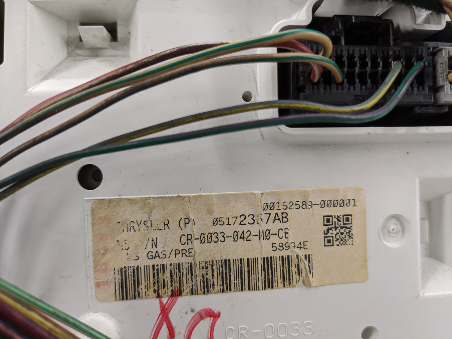 2006-2008 Chrysler Pt Cruiser Instrument Cluster Speedometer Gauges P/N:05172357AB Fits Fits 2006 2007 2008 OEM Used Auto Pa