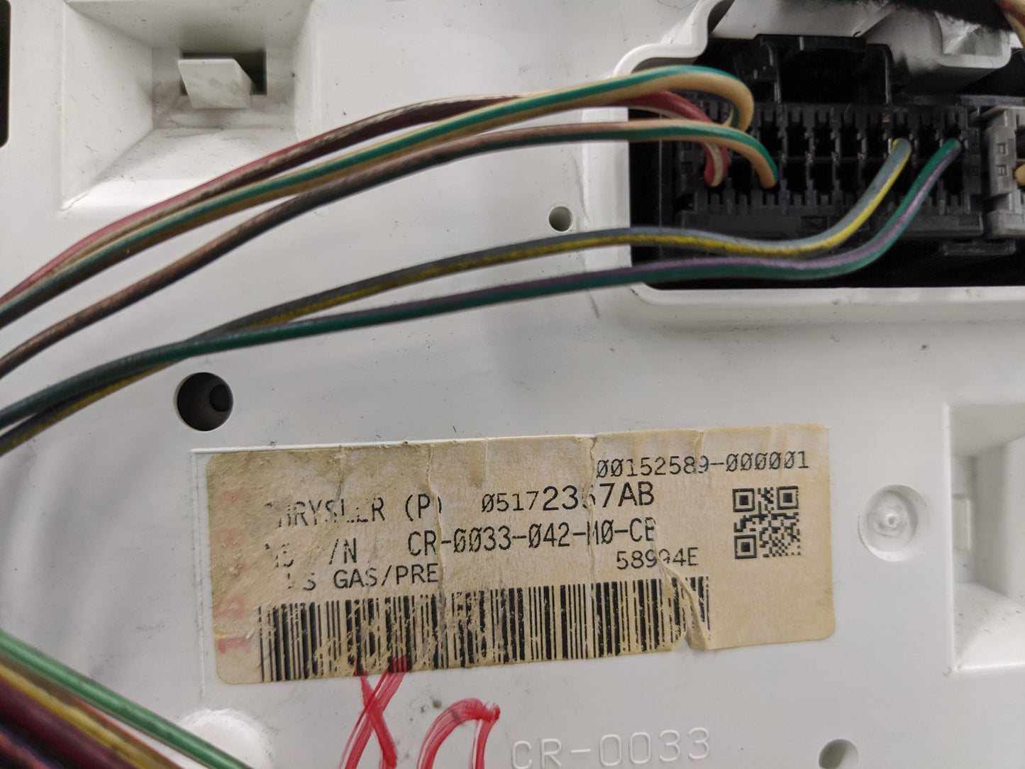 2006-2008 Chrysler Pt Cruiser Instrument Cluster Speedometer Gauges P/N:05172357AB Fits Fits 2006 2007 2008 OEM Used Auto Pa
