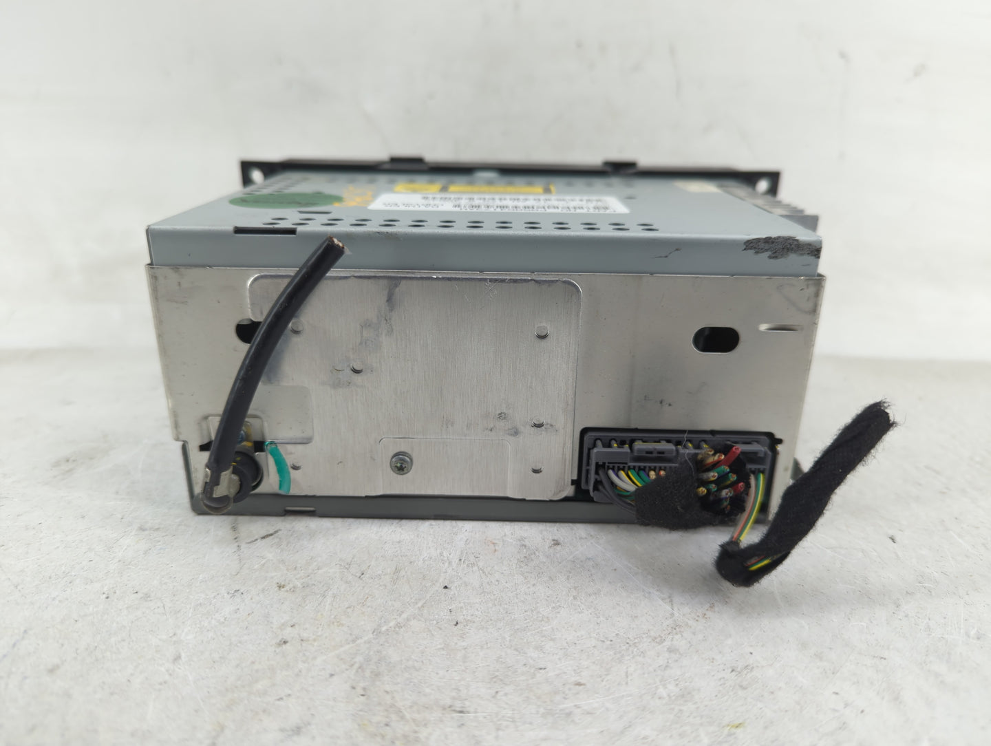 2006-2010 Chrysler Pt Cruiser Radio AM FM Cd Player Receiver Replacement P/N:P05064173AM Fits OEM Used Auto Parts - Oemuseda