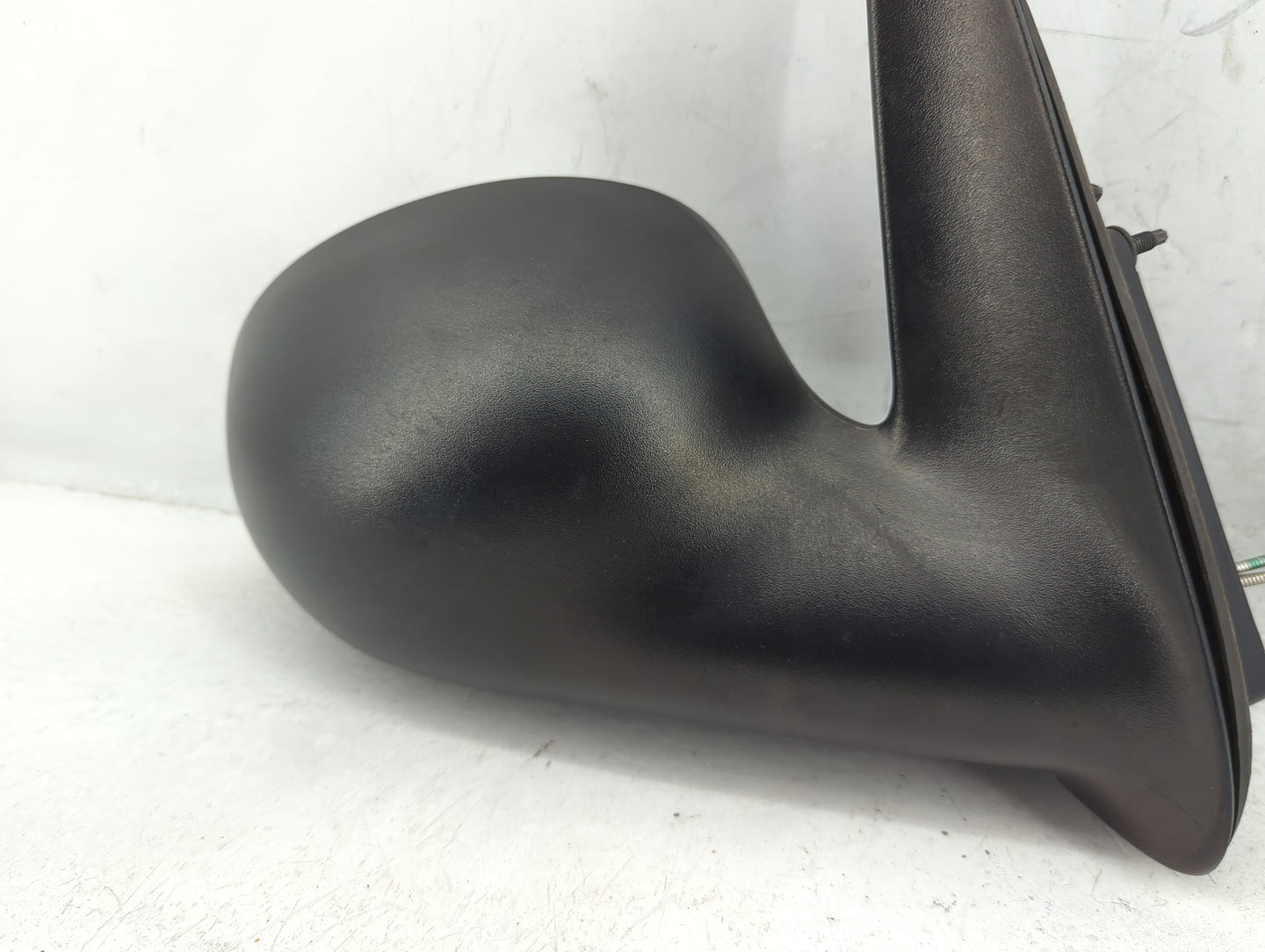 2007-2008 Chrysler Pt Cruiser Passenger Side View Mirror - Right Door Mirror OEM Used - Oemusedautoparts1.com