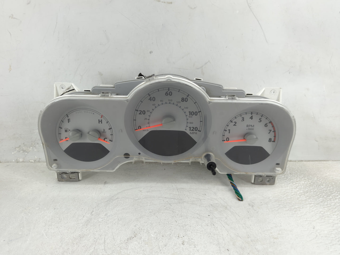 2006-2008 Chrysler Pt Cruiser Instrument Cluster Speedometer Gauges P/N:05107621AH Fits Fits 2006 2007 2008 OEM Used Auto Pa