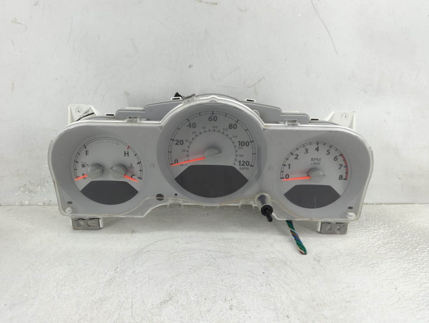 2006-2008 Chrysler Pt Cruiser Instrument Cluster Speedometer Gauges P/N:05107621AH Fits Fits 2006 2007 2008 OEM Used Auto Pa