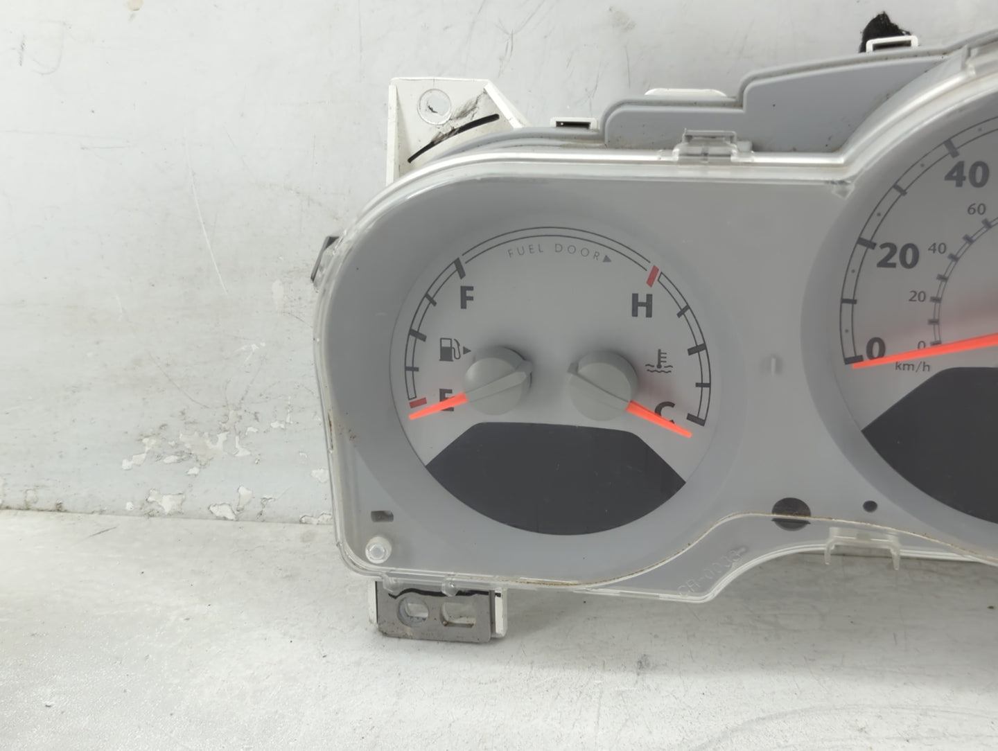 2006-2008 Chrysler Pt Cruiser Instrument Cluster Speedometer Gauges P/N:05107621AH Fits Fits 2006 2007 2008 OEM Used Auto Pa