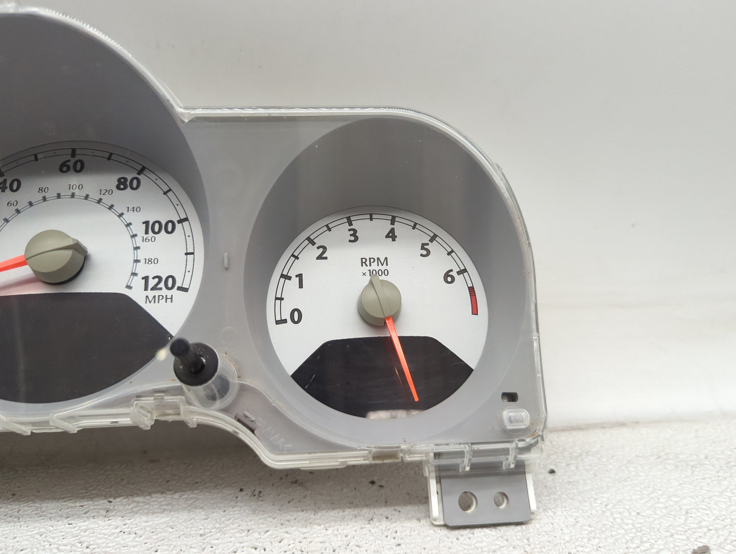 2006-2008 Chrysler Pt Cruiser Instrument Cluster Speedometer Gauges P/N:05107621AG Miles: Fits Fits 2006 2007 2008 OEM Used 
