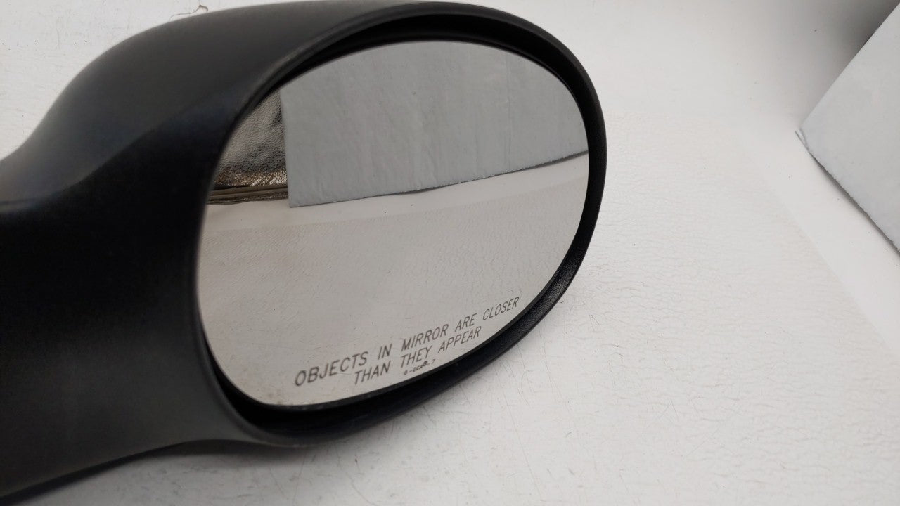 2008 Chrysler Pt Cruiser Passenger Side View Mirror - Right Door Mirror OEM Used - Oemusedautoparts1.com