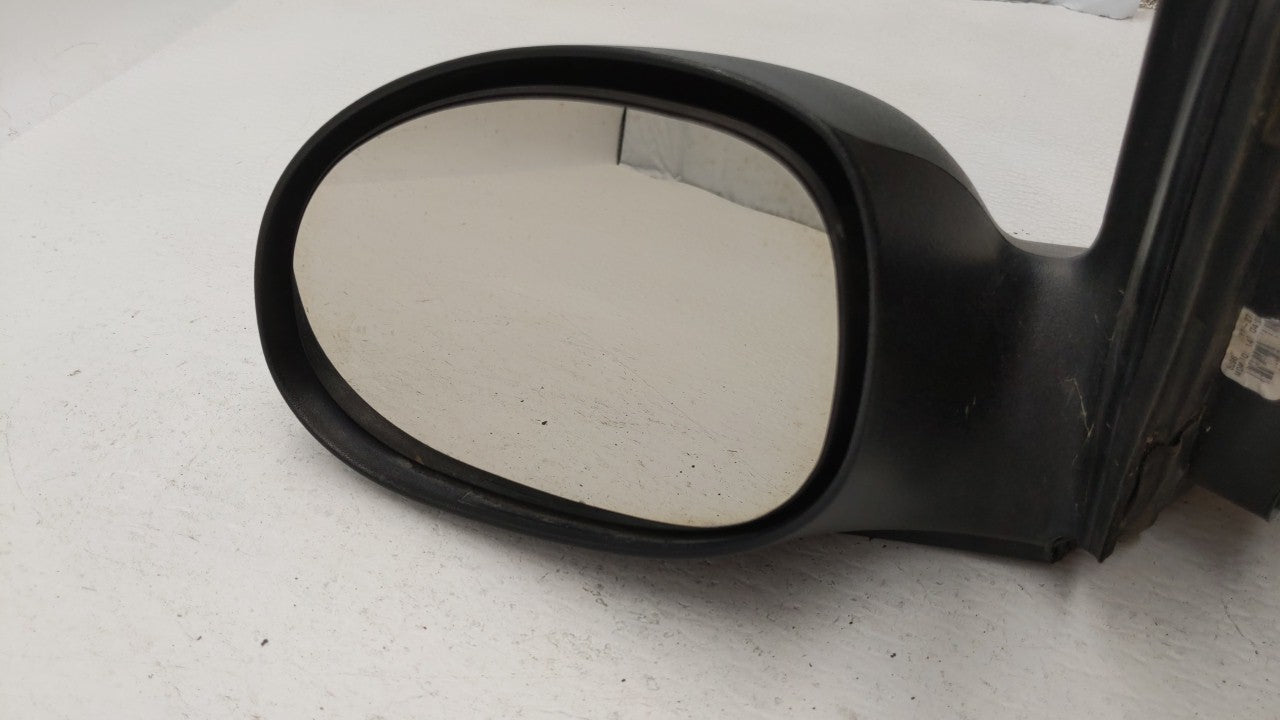 2007-2008 Chrysler Pt Cruiser Driver Left Side View Manual Door Mirror - Oemusedautoparts1.com