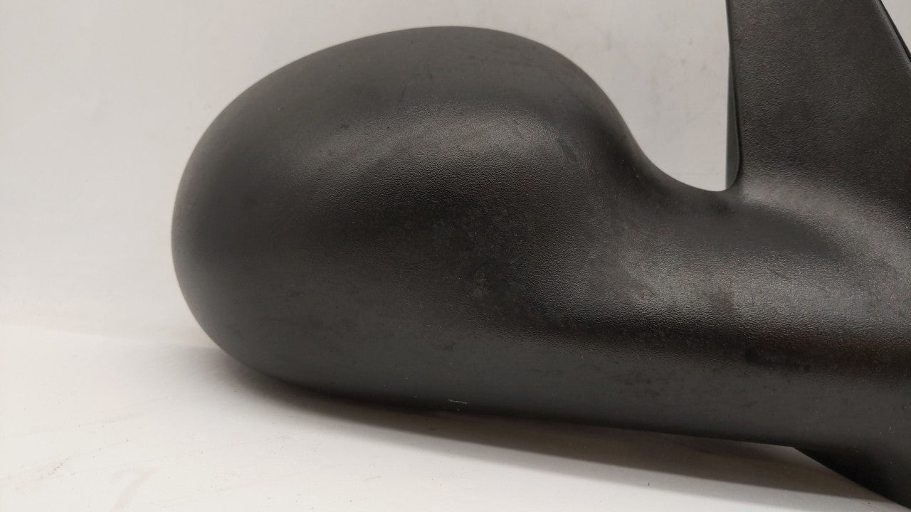 2007 Chrysler Pt Cruiser Passenger Right Side View Manual Door Mirror - Oemusedautoparts1.com