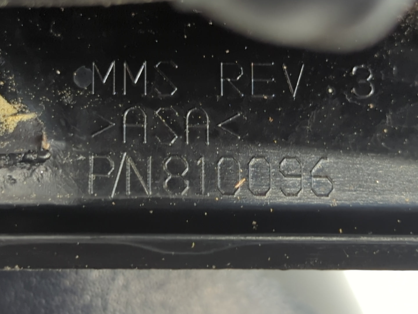 2007-2008 Chrysler Pt Cruiser Side Mirror Replacement Driver Left View Door Mirror P/N:05067451AD 05067451AB Fits Fits 2007 