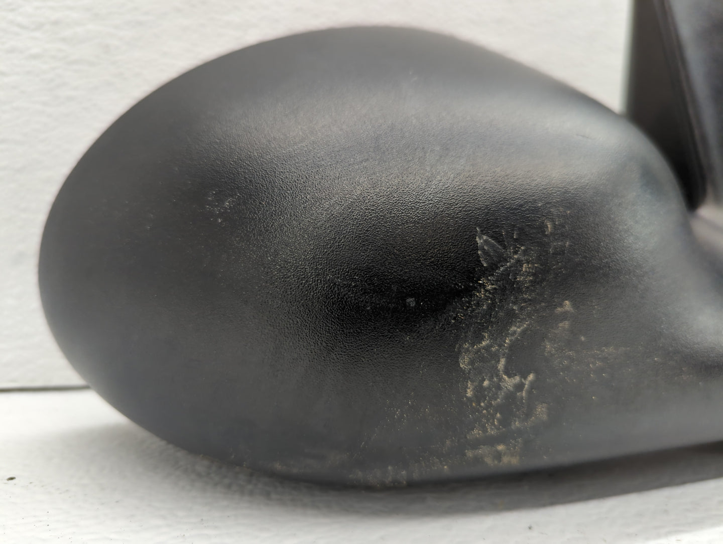 2007-2008 Chrysler Pt Cruiser Passenger Side View Mirror - Right Door Mirror OEM Used - Oemusedautoparts1.com