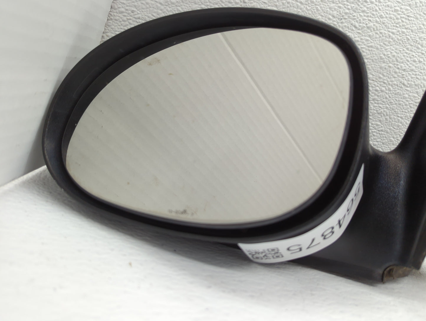 2007-2008 Chrysler Pt Cruiser Driver Side View Mirror - Left Door Mirror OEM Used - Oemusedautoparts1.com