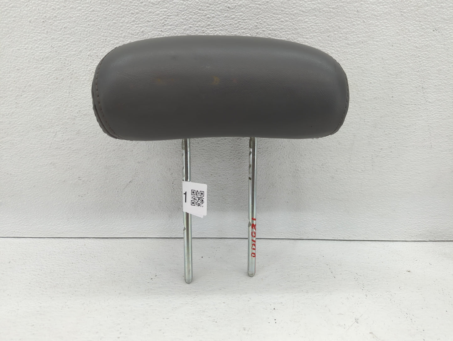 2007-2008 Chrysler Pt Cruiser Headrest Head Rest Front Driver Passenger Seat Fits Fits 2007 2008 OEM Used Auto Parts - Oemus