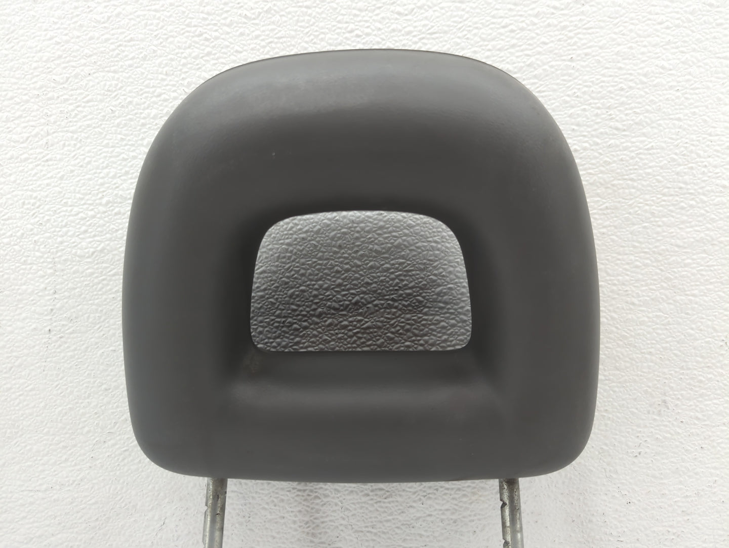 2007-2010 Chrysler Pt Cruiser Headrest Head Rest Front Driver Passenger Seat Fits Fits 2007 2008 2009 2010 OEM Used Auto Par