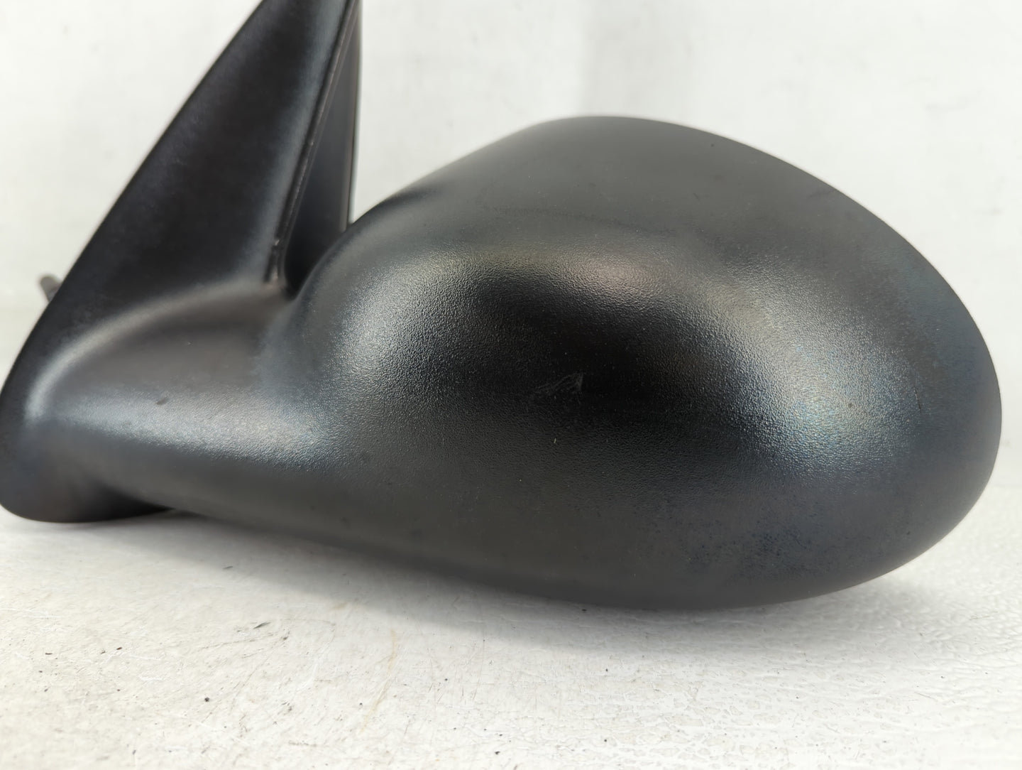 2007-2008 Chrysler Pt Cruiser Driver Side View Mirror - Left Door Mirror OEM Used - Oemusedautoparts1.com