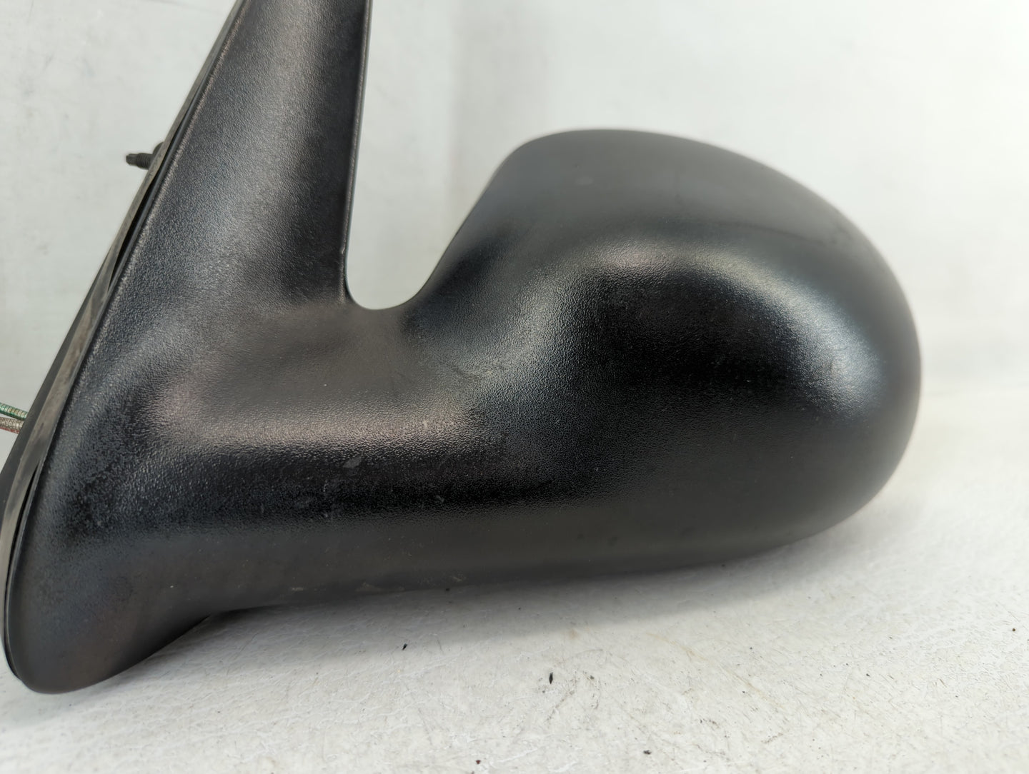 2007-2008 Chrysler Pt Cruiser Driver Side View Mirror - Left Door Mirror OEM Used - Oemusedautoparts1.com
