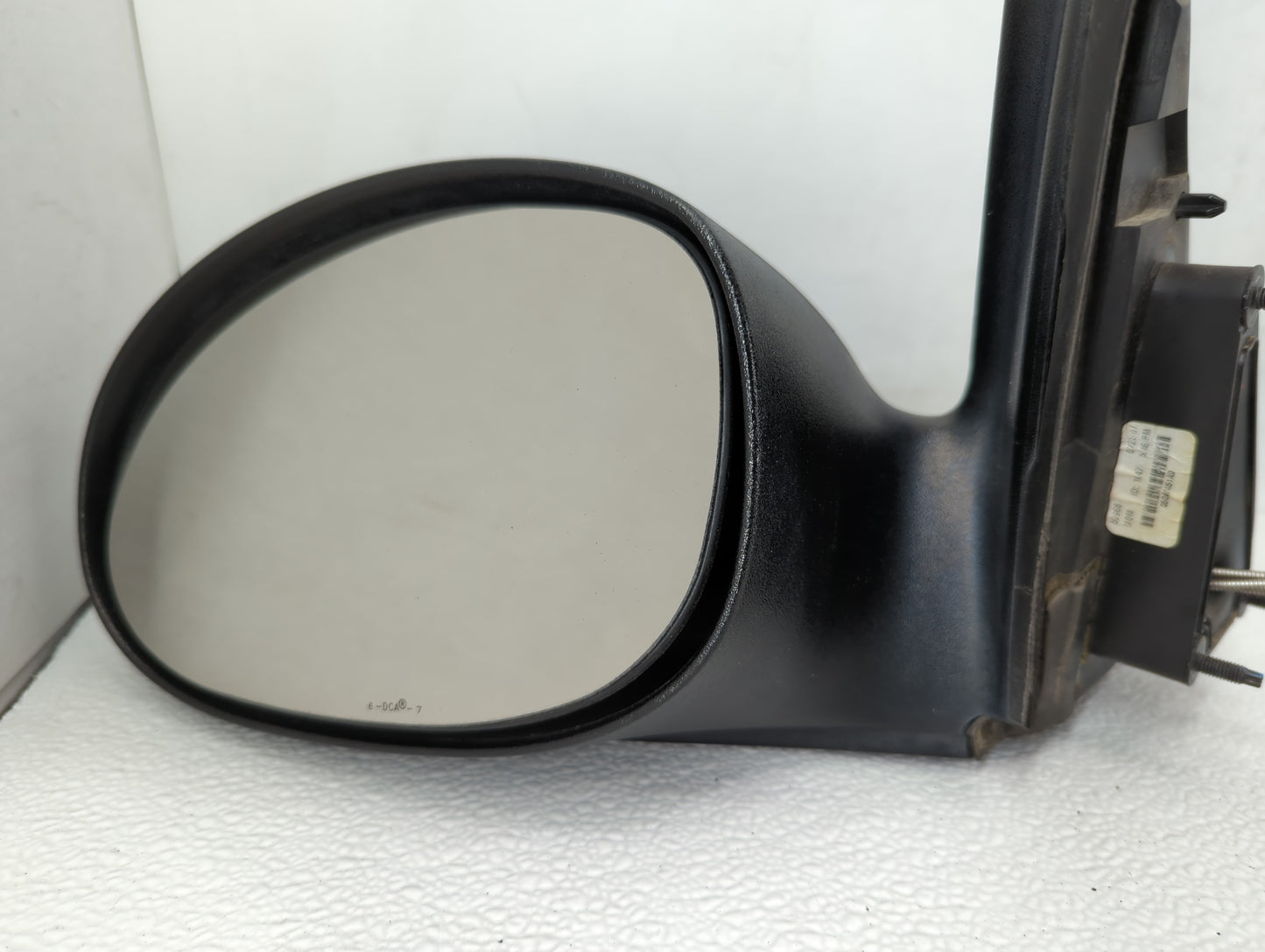 2007-2008 Chrysler Pt Cruiser Driver Side View Mirror - Left Door Mirror OEM Used - Oemusedautoparts1.com