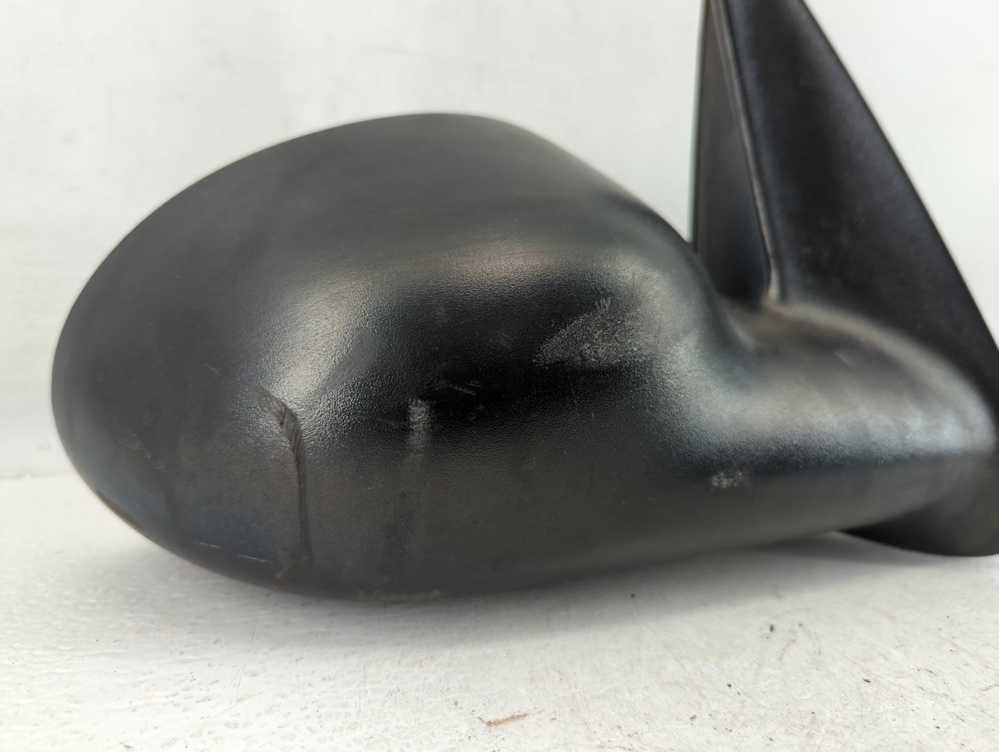 2007-2008 Chrysler Pt Cruiser Passenger Side View Mirror - Right Door Mirror OEM Used - Oemusedautoparts1.com