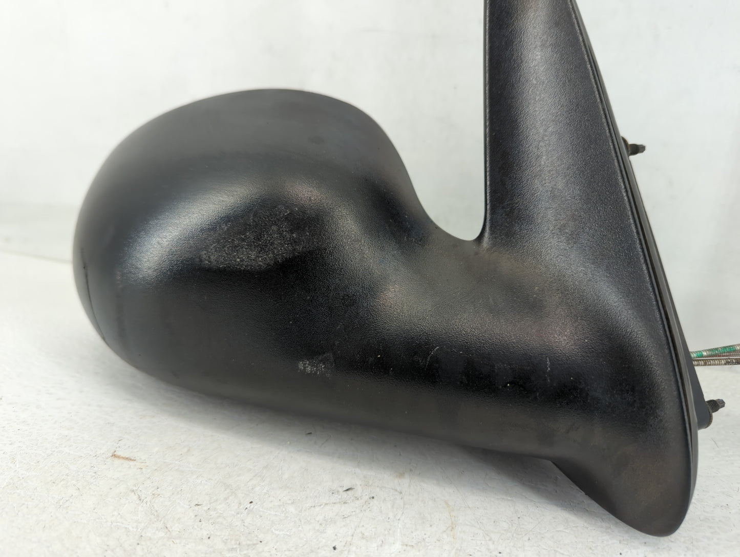 2007-2008 Chrysler Pt Cruiser Passenger Side View Mirror - Right Door Mirror OEM Used - Oemusedautoparts1.com