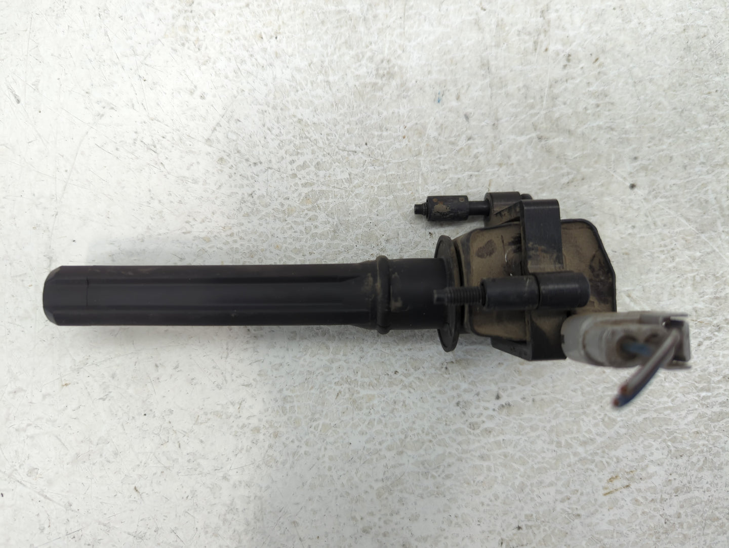 2004-2010 Chrysler Pt Cruiser Ignition Coil Igniter Pack - Oemusedautoparts1.com