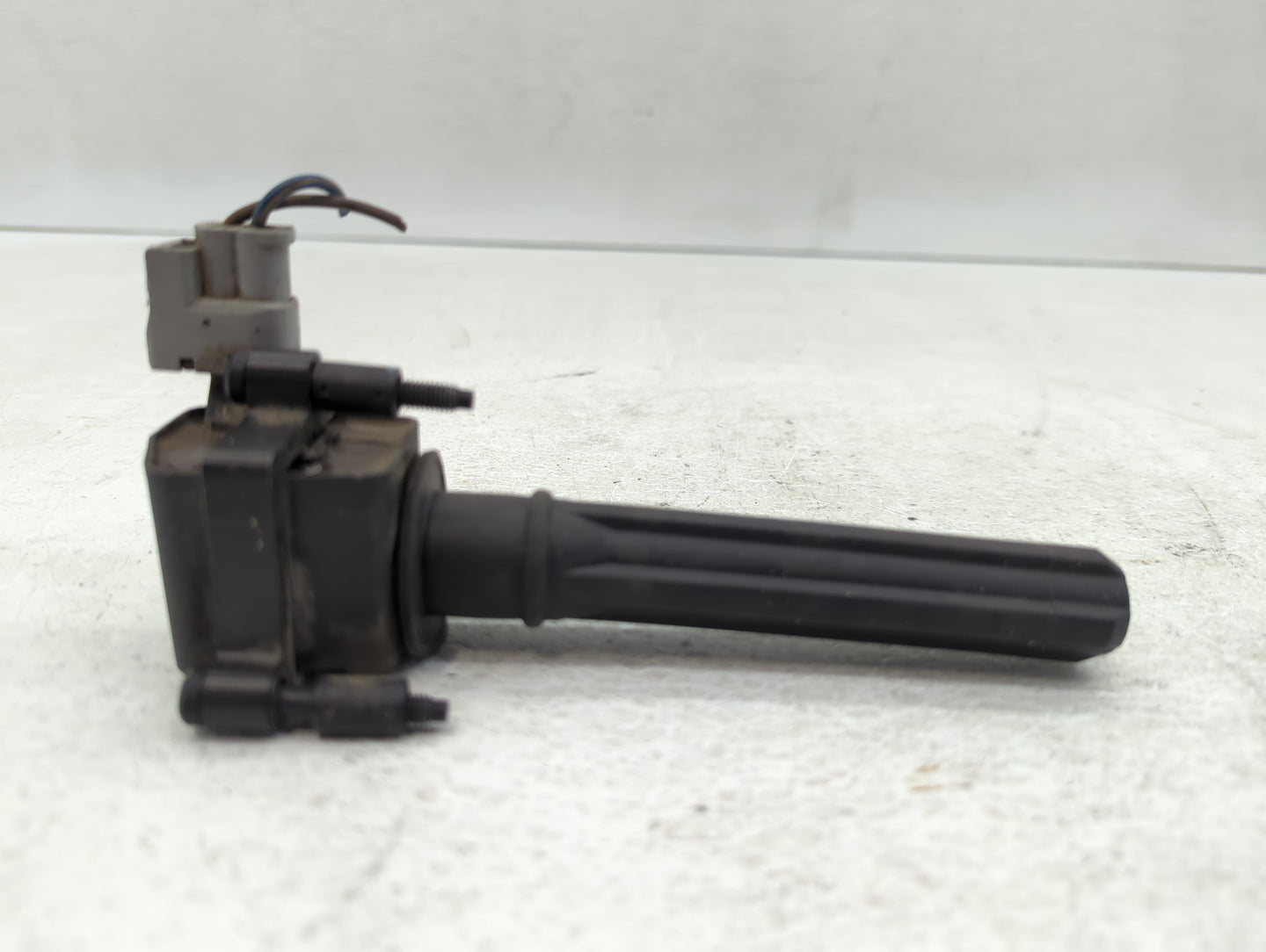 2004-2010 Chrysler Pt Cruiser Ignition Coil Igniter Pack - Oemusedautoparts1.com