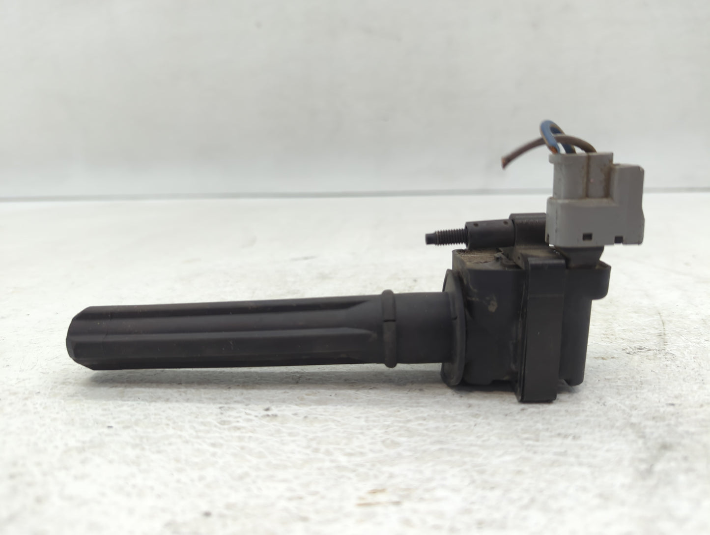 2004-2010 Chrysler Pt Cruiser Ignition Coil Igniter Pack - Oemusedautoparts1.com