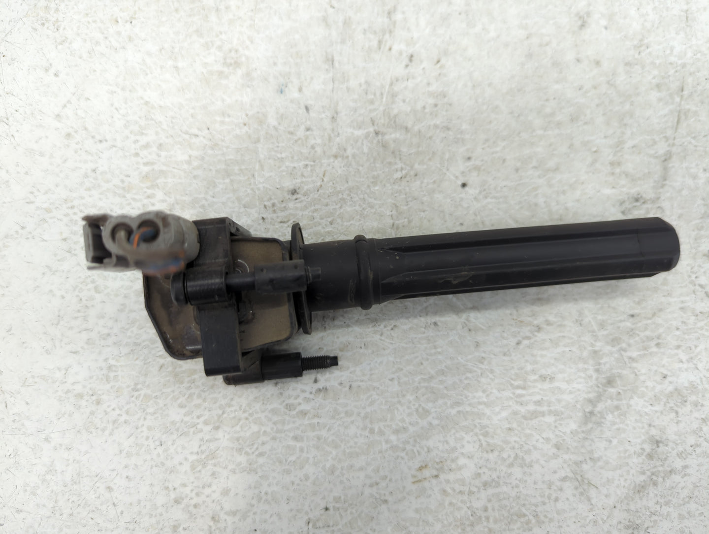 2004-2010 Chrysler Pt Cruiser Ignition Coil Igniter Pack - Oemusedautoparts1.com